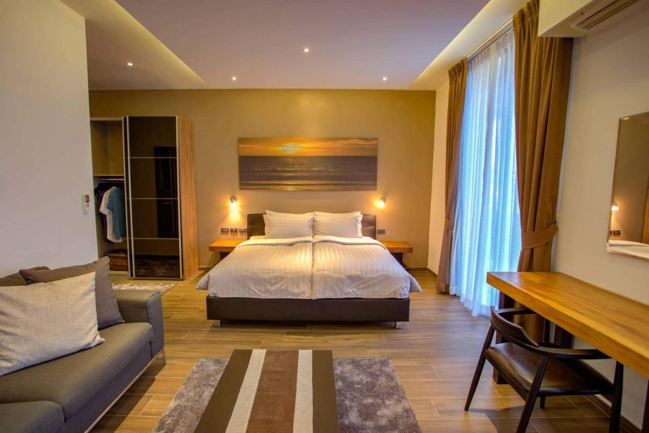 Aparthotel Ocean Rock Kalim Patong Exteriér fotografie